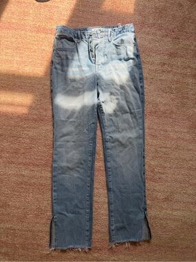 Good American Light Wash High-Rise Straight Jeans with Ankle Slits